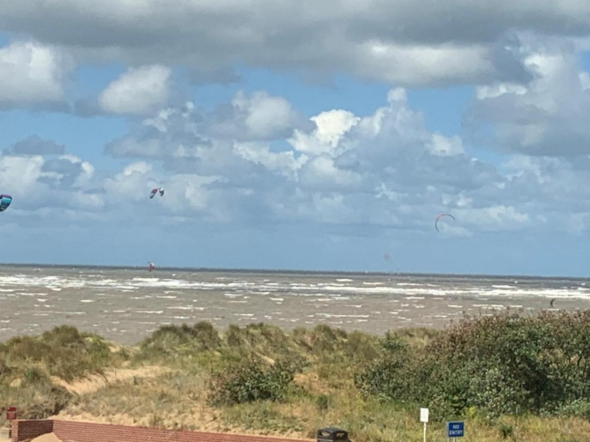 Beach Lookout - SEA VIEWS Lytham St Annes Exteriér fotografie